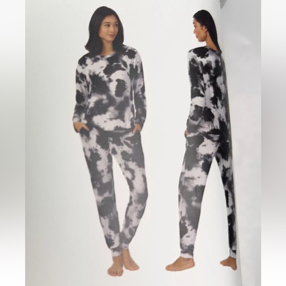 NWT Social Standard by Sanctuary 2-Piece Lounge Jogger Set